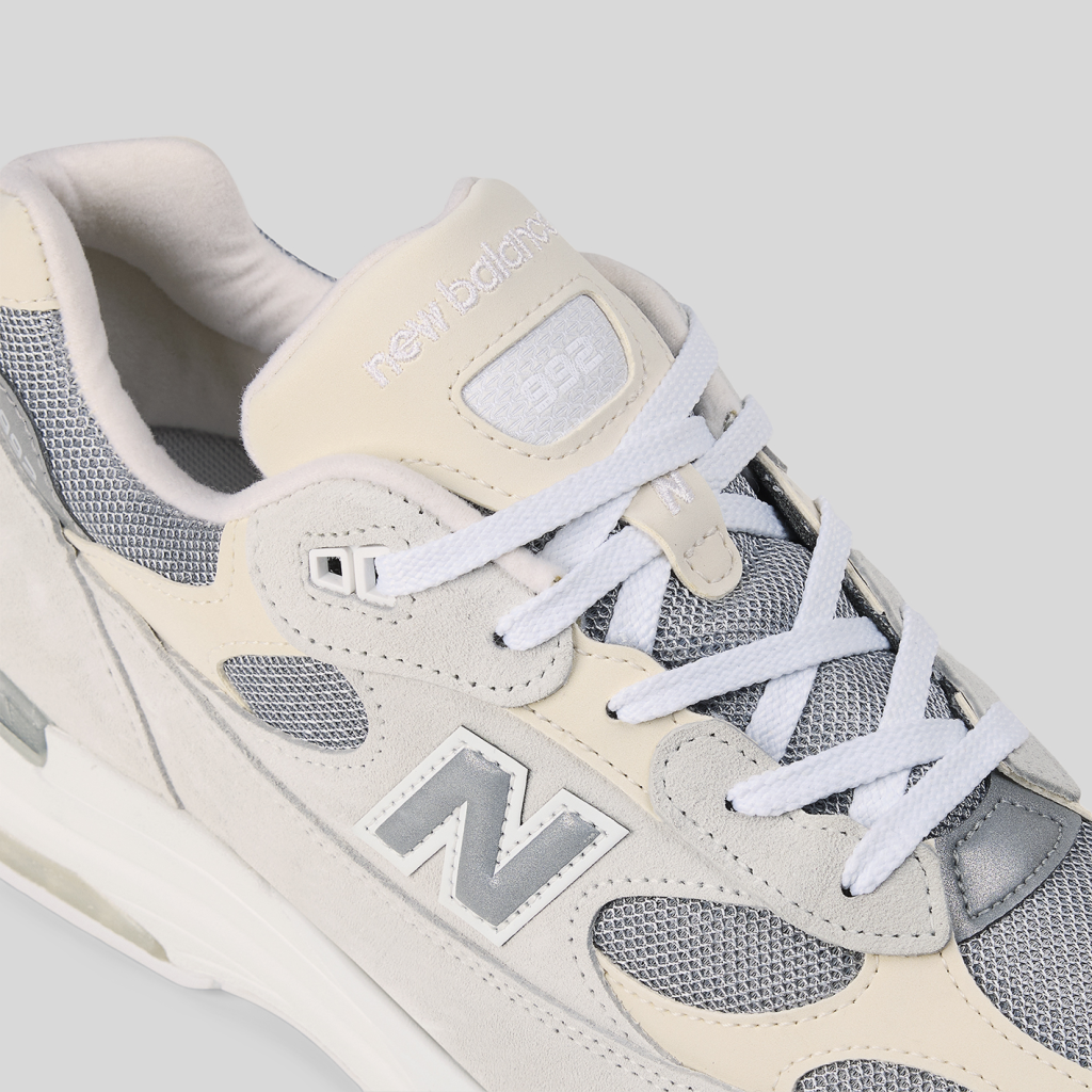 New Balance U 992 Made in USA Core Freizeitschuhe in WEISS
