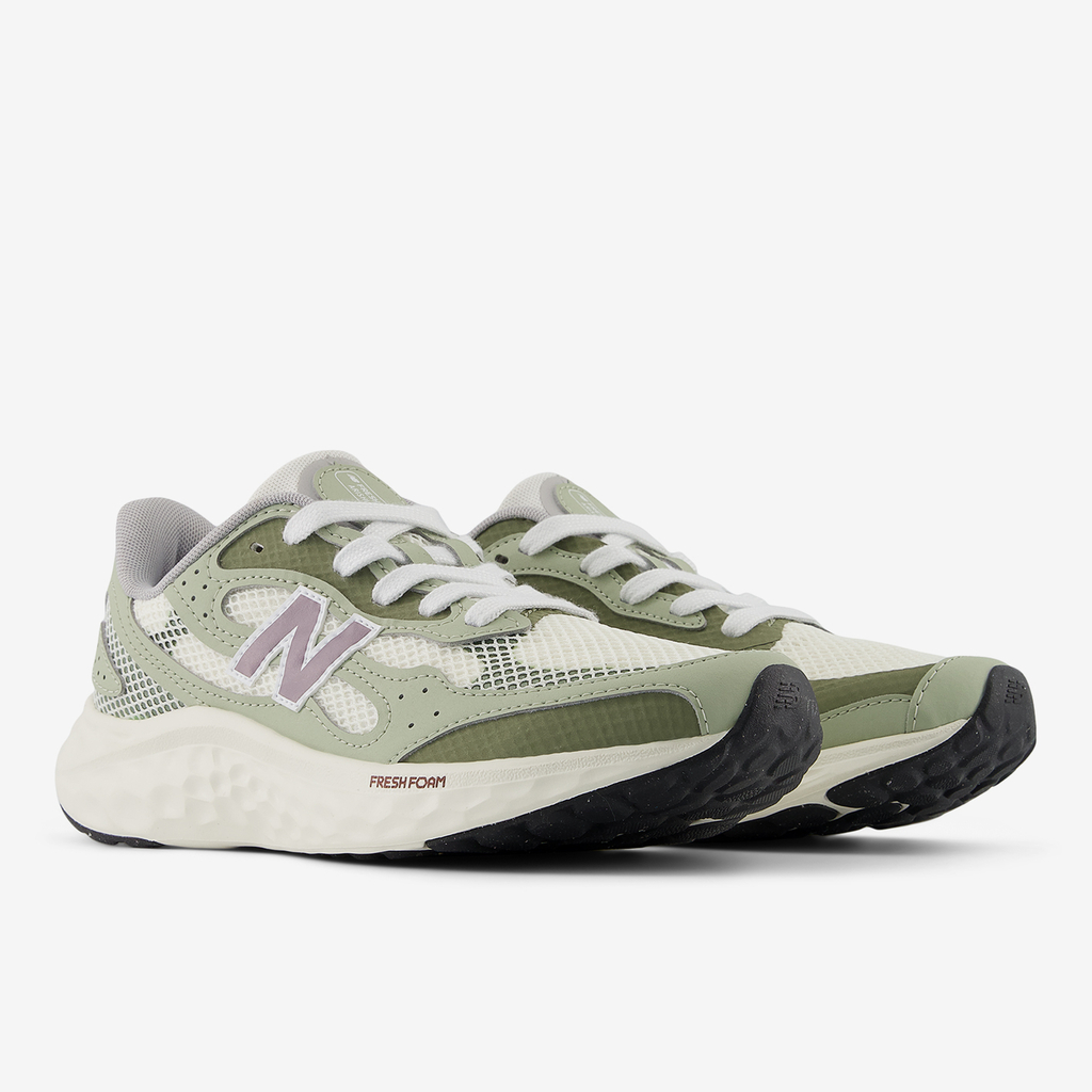 New Balance W Arishi v4 Laufschuhe in GRAU