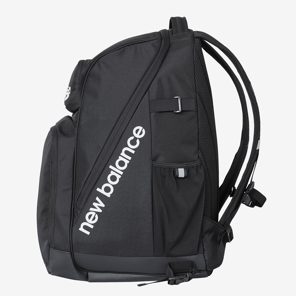 New Balance Team Field Backpack in SCHWARZ