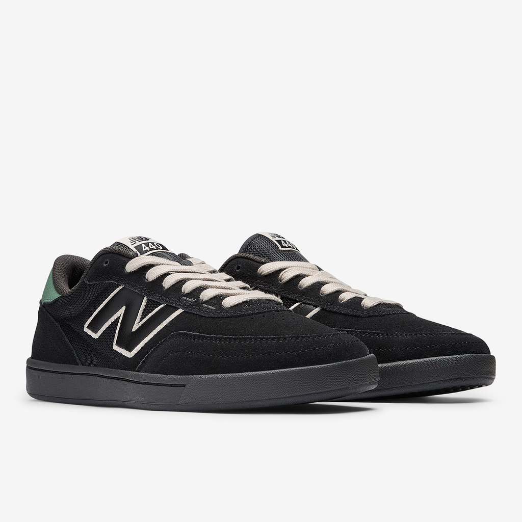 New Balance M Numeric 440 v2 Skateboardschuhe in SCHWARZ