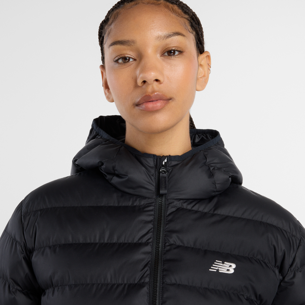 New Balance W Puffer Jacket in SCHWARZ