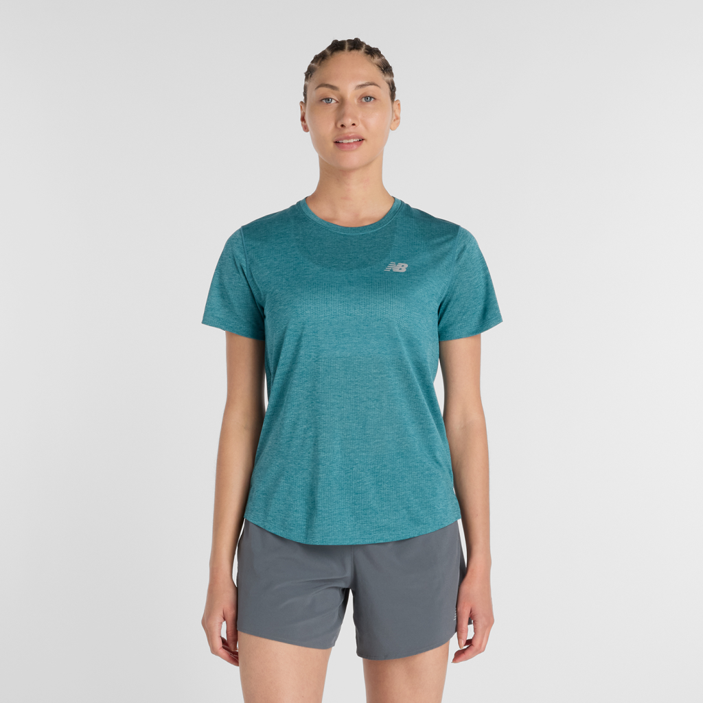 New Balance W NB Athletics Short Sleeve in BLAU