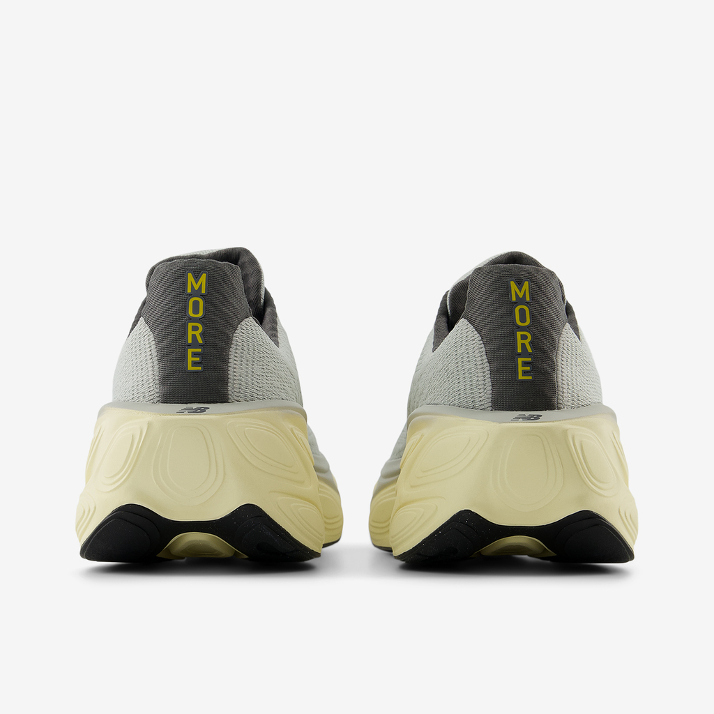 New Balance M More v5 Laufschuhe in GRAU