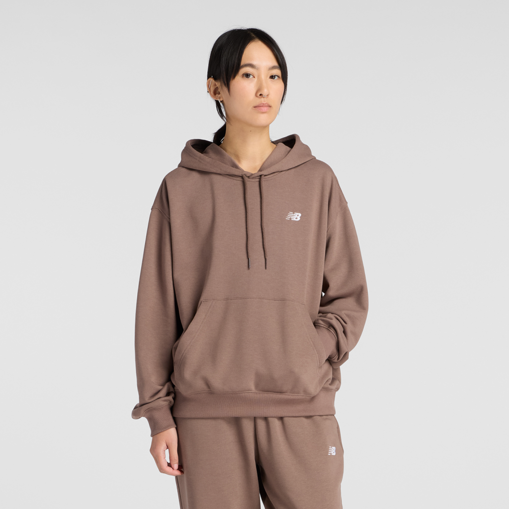 New Balance W Sport Essentials French Terry Small Logo Hoodie in BRAUN