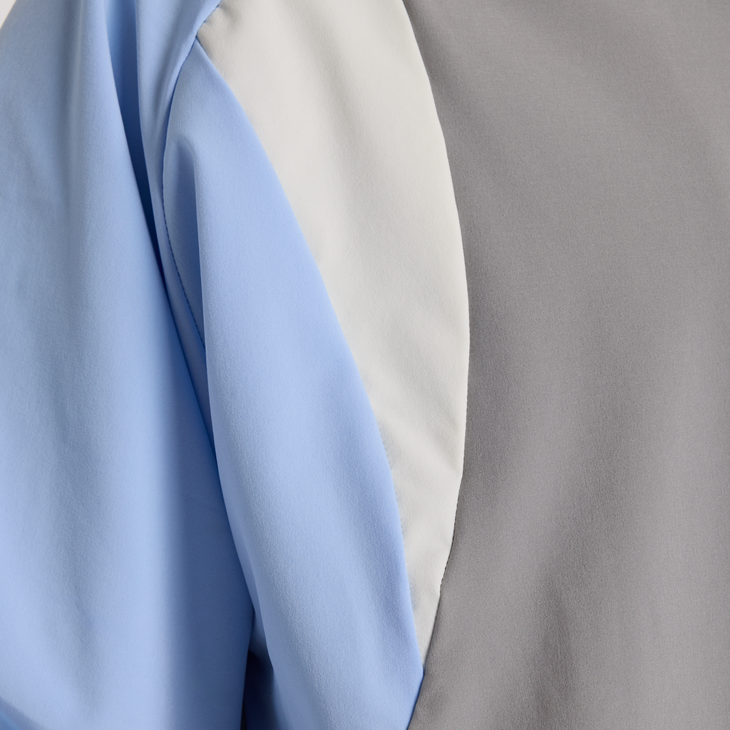 New Balance Woven Track Jacket in GRAU