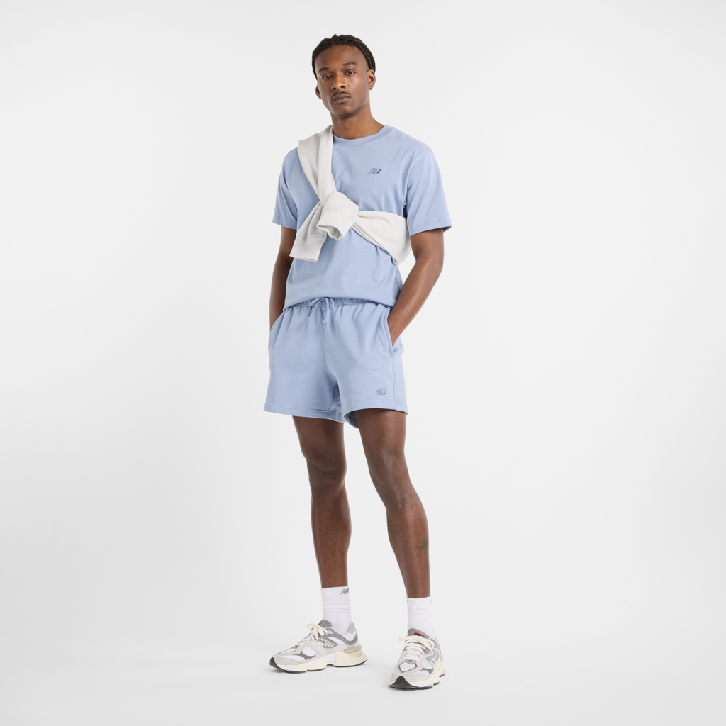 New Balance NB Athletics French Terry Short 5 Inch in BLAU