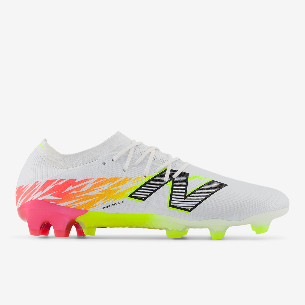 New Balance M Furon Pro FG Seasonal Nockenschuhe in WEISS