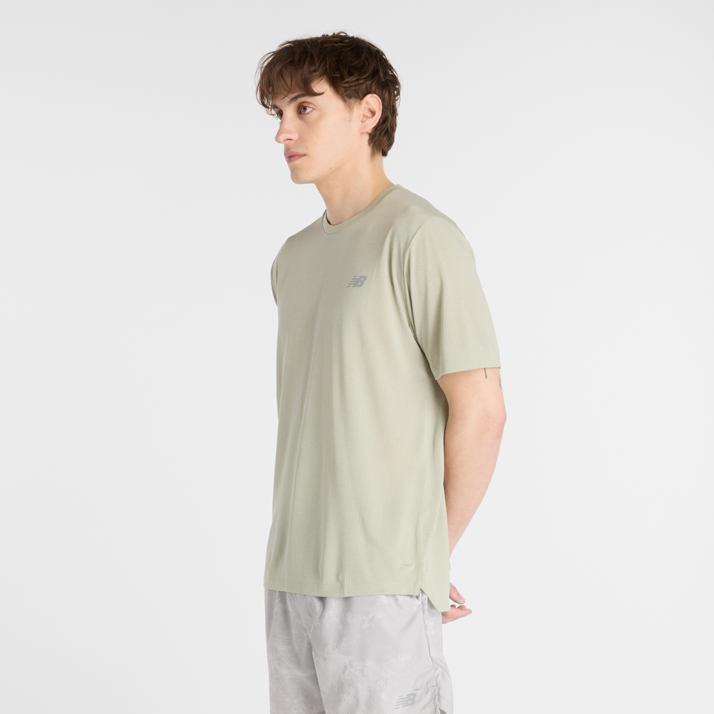 New Balance NB Athletics Run T-Shirt in GRÜN