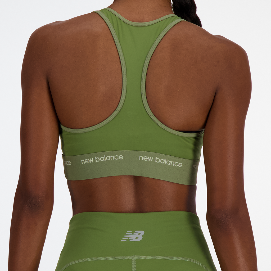 New Balance W Medium Support Sleek Pace Bra in GRÜN