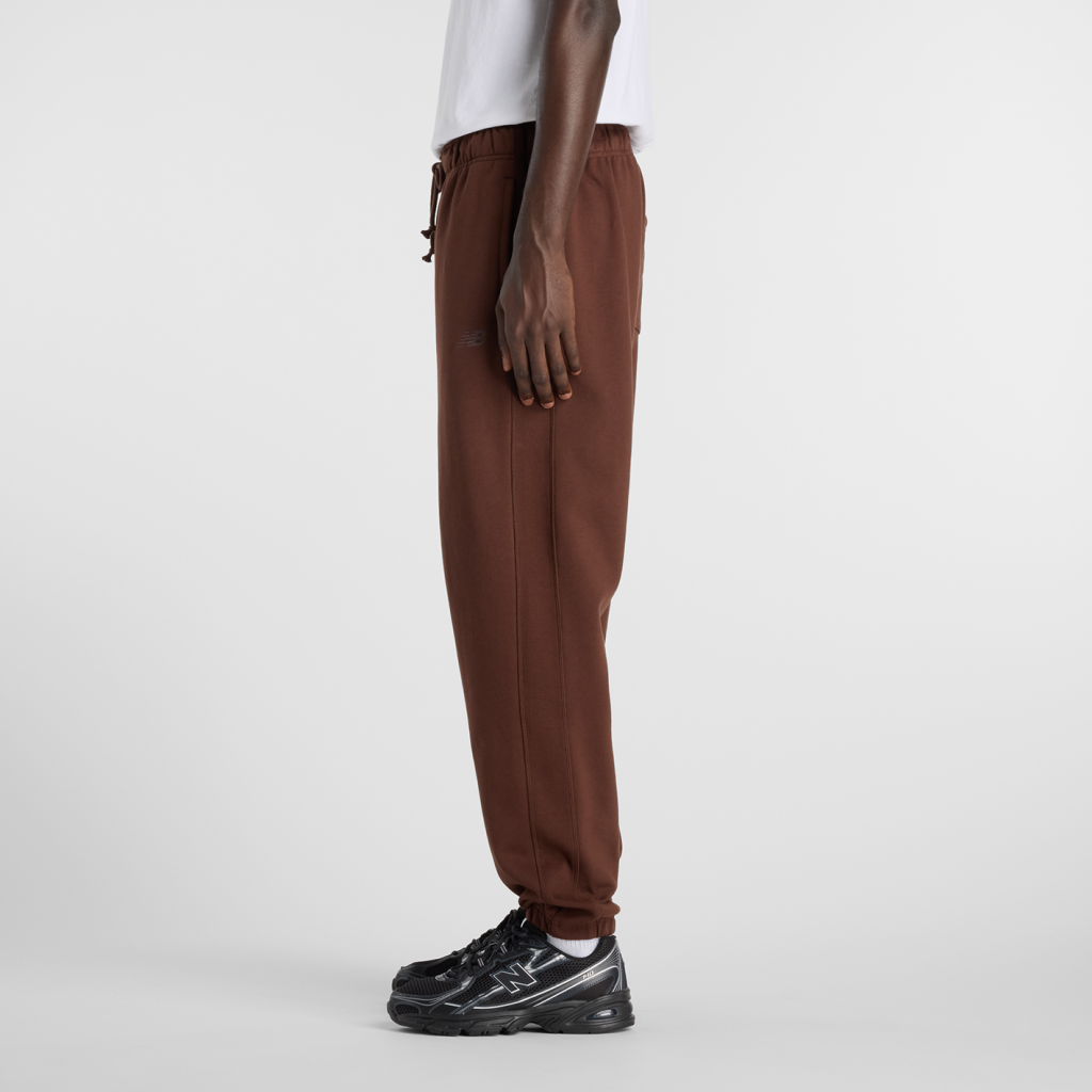 New Balance NB Athletics French Terry Jogger in BRAUN