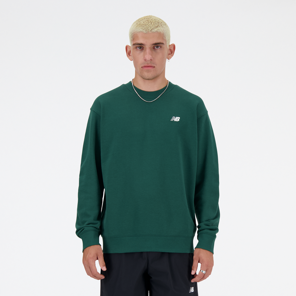 New Balance Sport Essentials Small Logo French Terry Crew in GRÜN