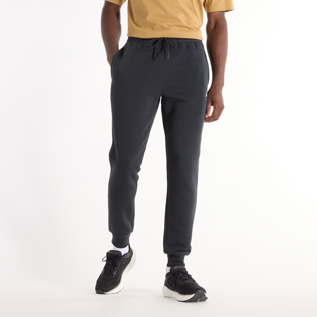 New Balance Sport Fleece Jogger in SCHWARZ