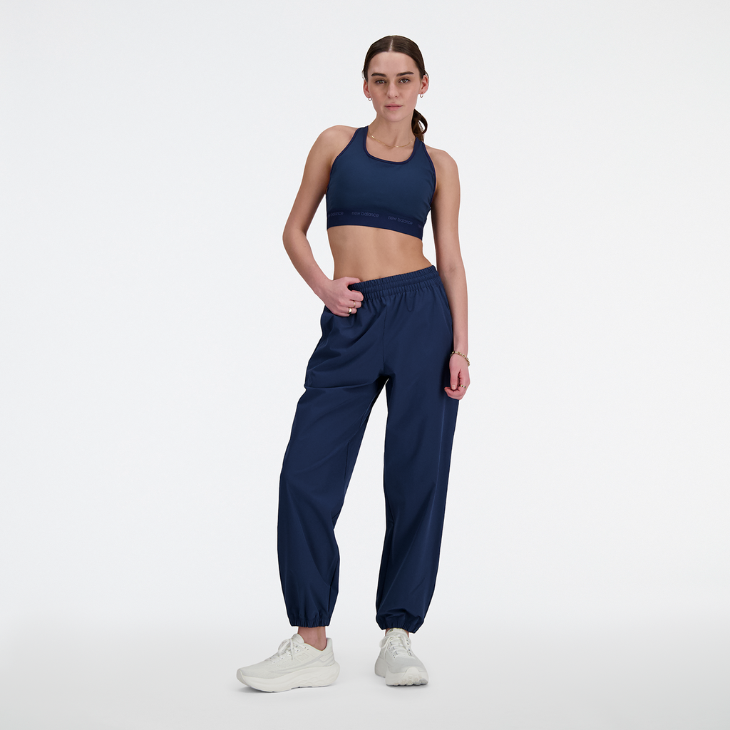 New Balance W NB Athletics Stretch Woven Jogger in BLAU