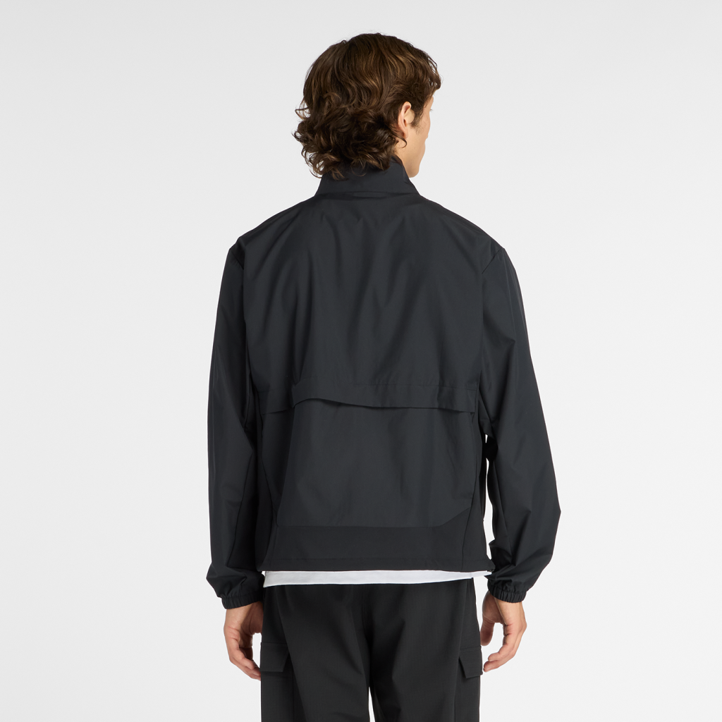New Balance Fast Days Jacket in SCHWARZ