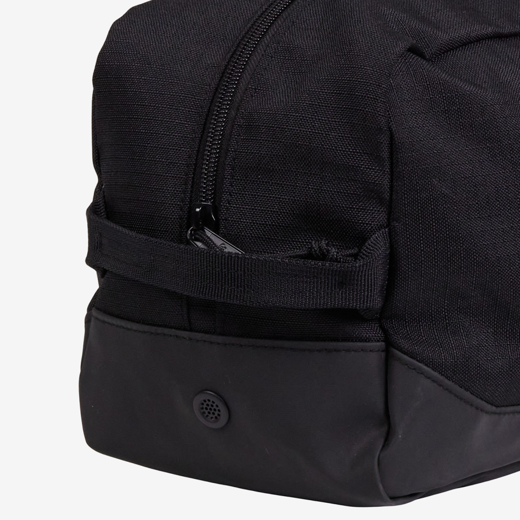 New Balance Team Shoe Bag in SCHWARZ
