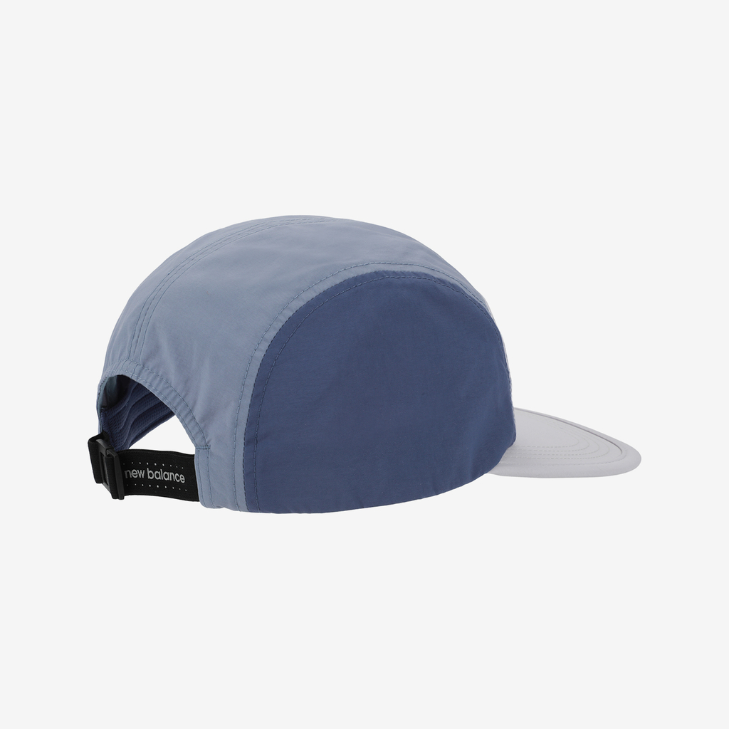 New Balance 5 Panel Everyday Trainer Hat in GRAU