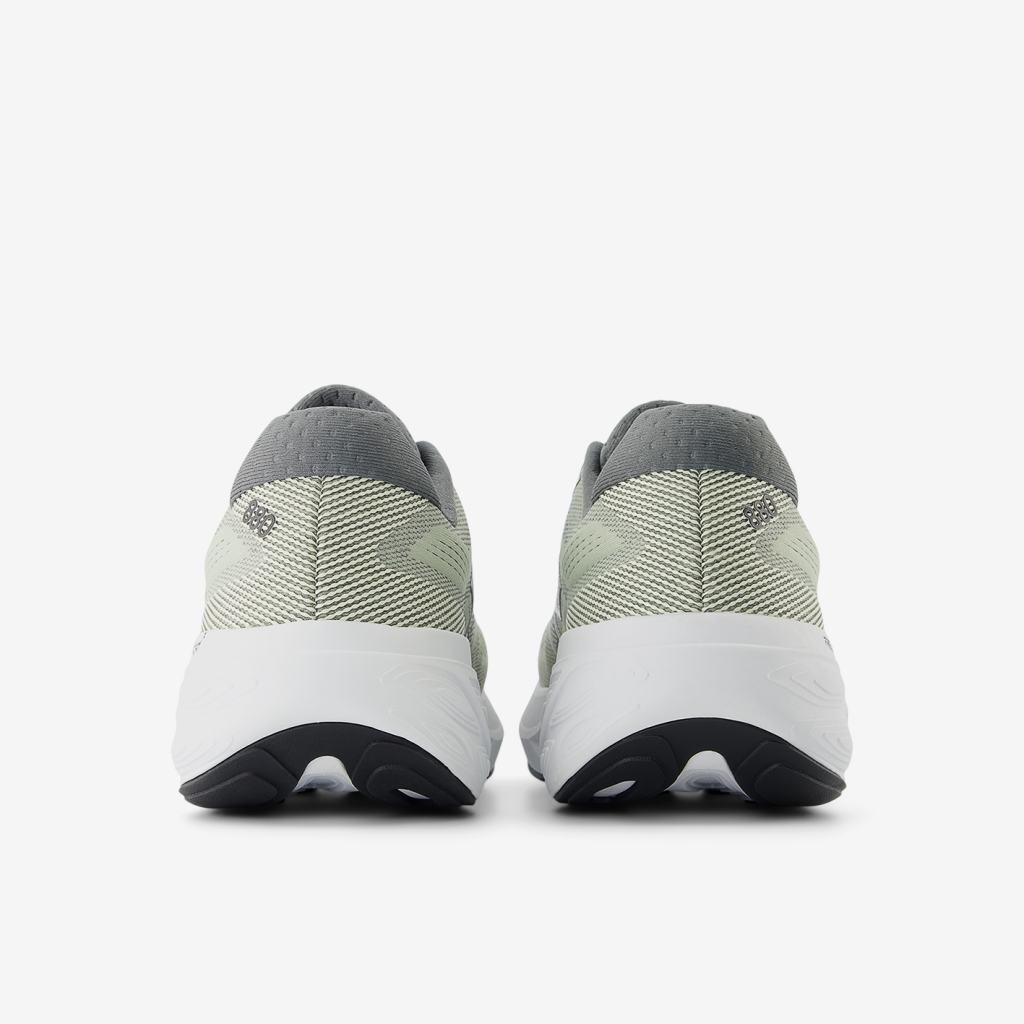 New Balance M 880 v15 Laufschuhe in GRÜN