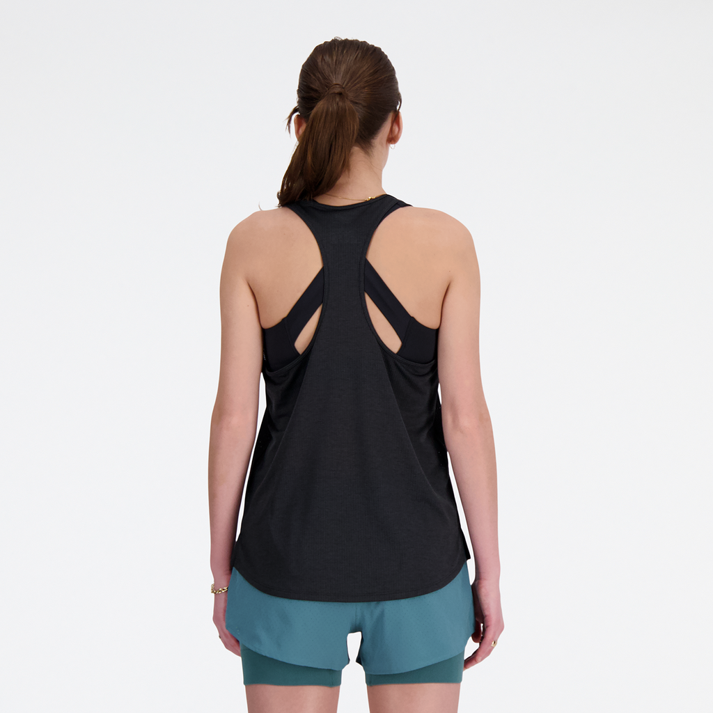 New Balance W NB Athletics Tank in SCHWARZ