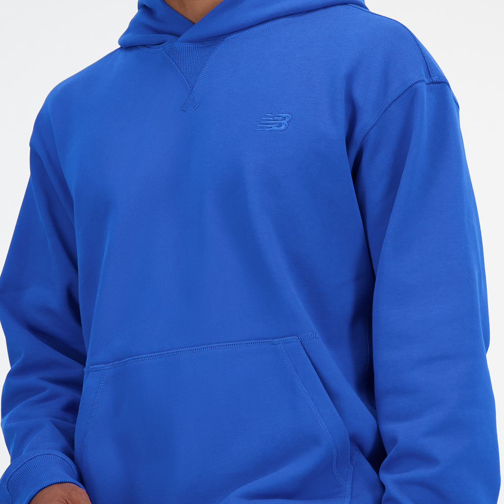 New Balance NB Athletics French Terry Hoodie in BLAU