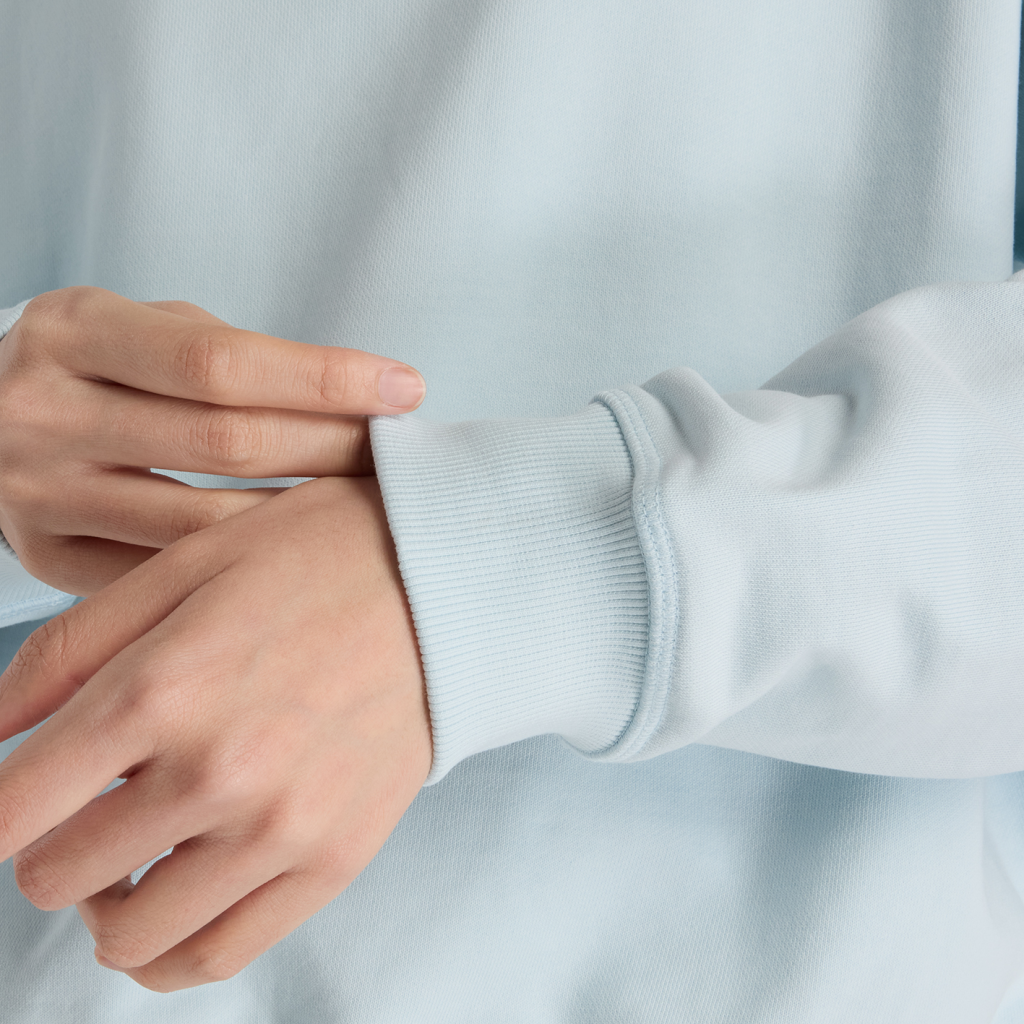 New Balance W NB Athletics French Terry Crew in GRAU