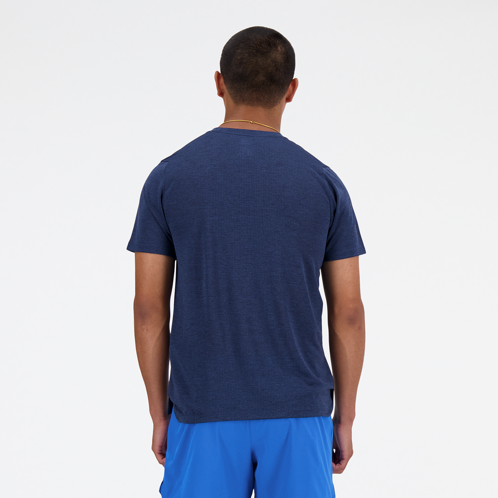 New Balance NB Athletics Run T-Shirt in BLAU