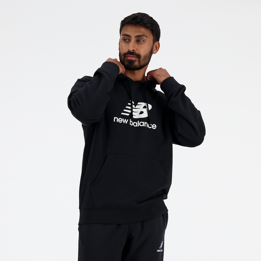 New Balance Sport Essentials Stacked Logo French Terry Hoodie in SCHWARZ