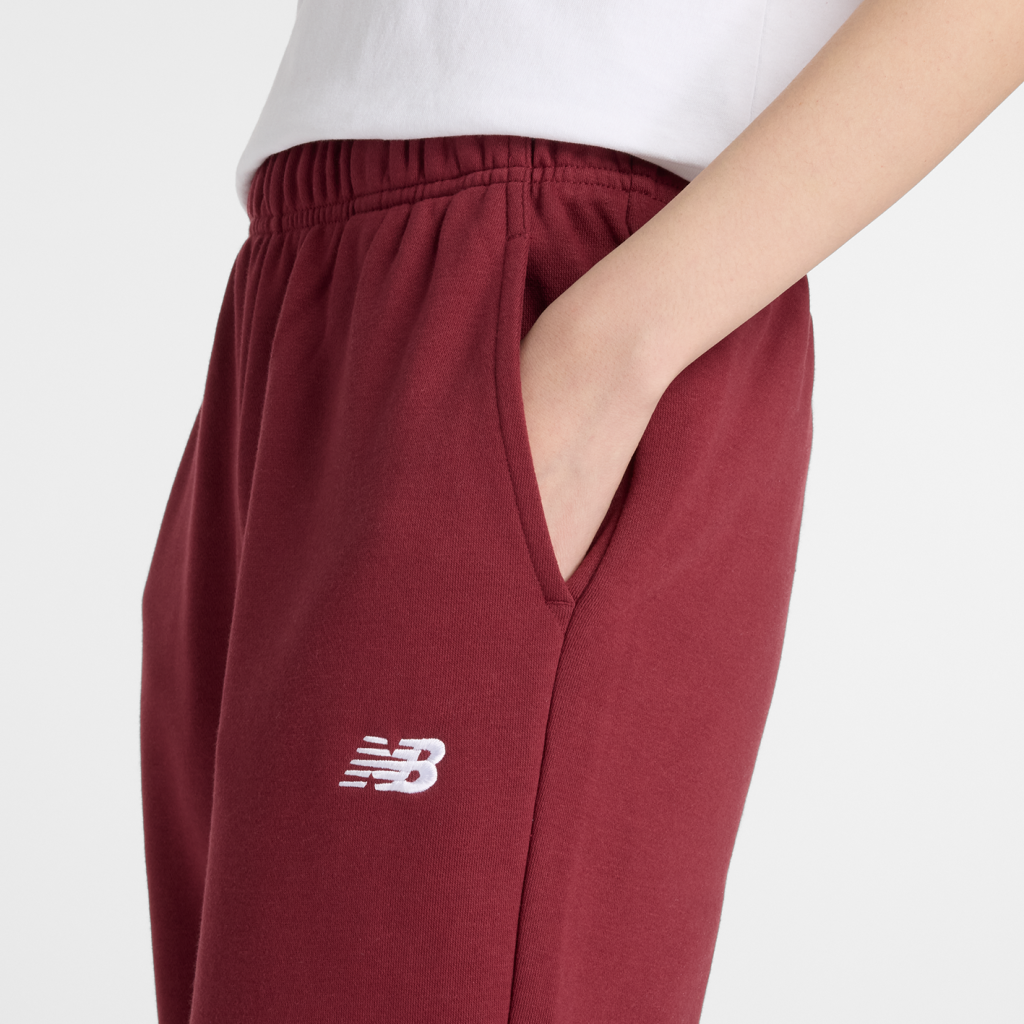 New Balance W Sport Essentials French Terry Jogger in ROT