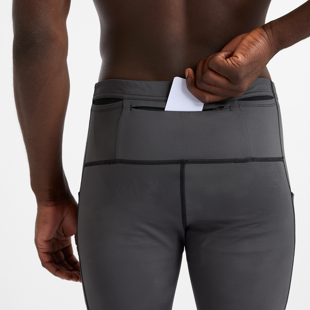 New Balance Athletics Reflective Heat Pocket Tight in SCHWARZ