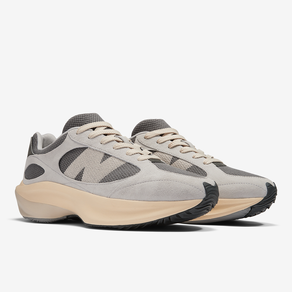 New Balance U Warped Runner Max Min Freizeitschuhe in GRAU