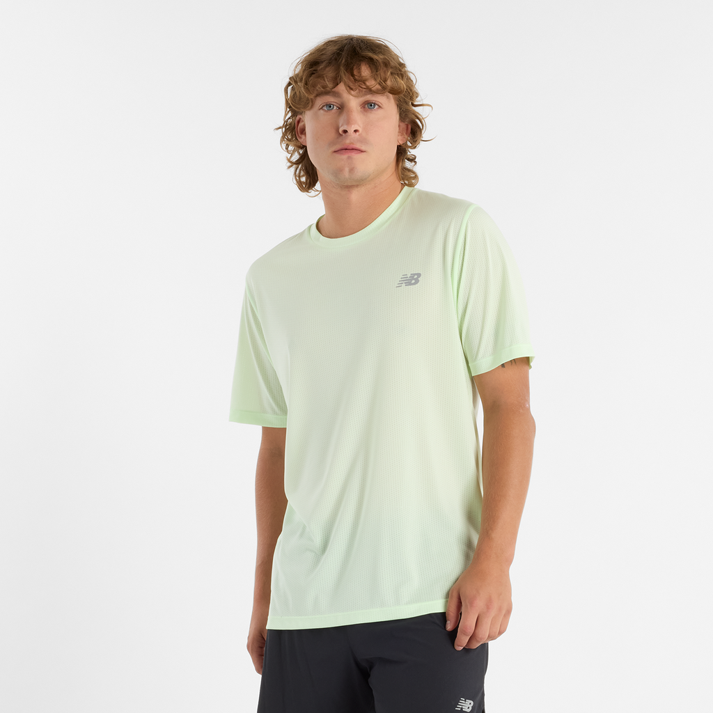 New Balance NB Athletics Run T-Shirt in GRÜN