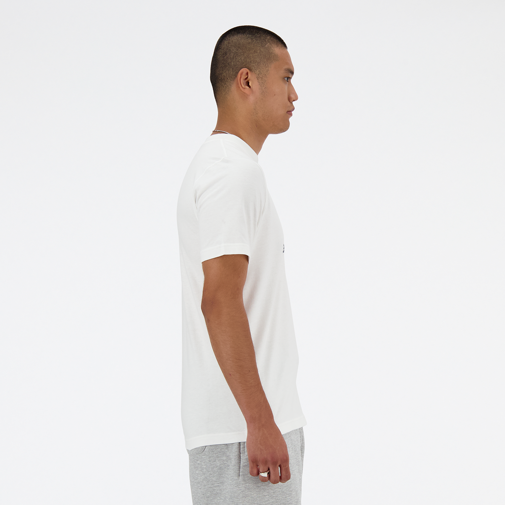 New Balance Sport Essentials Stacked Logo T-Shirt in WEISS