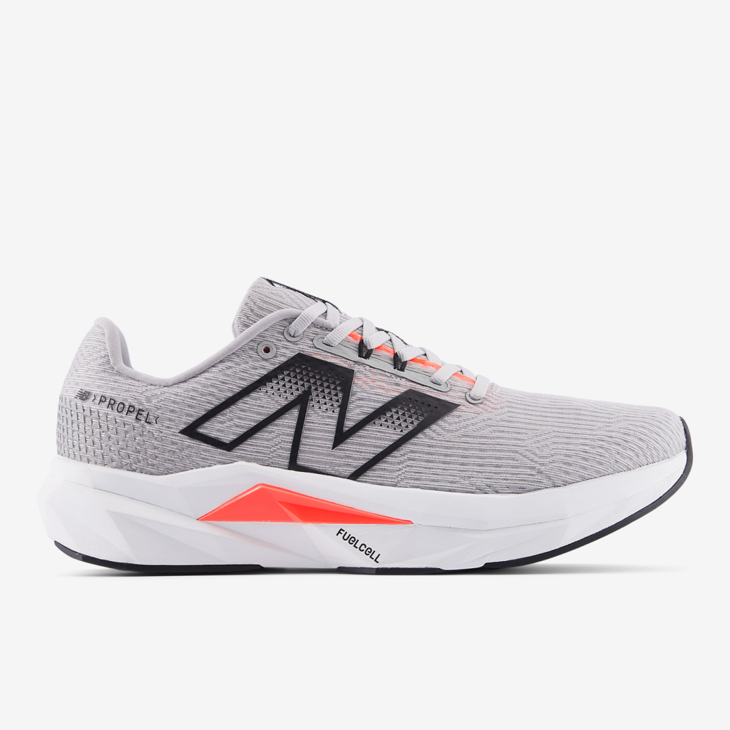 New Balance M Propel v5 Laufschuhe in GRAU