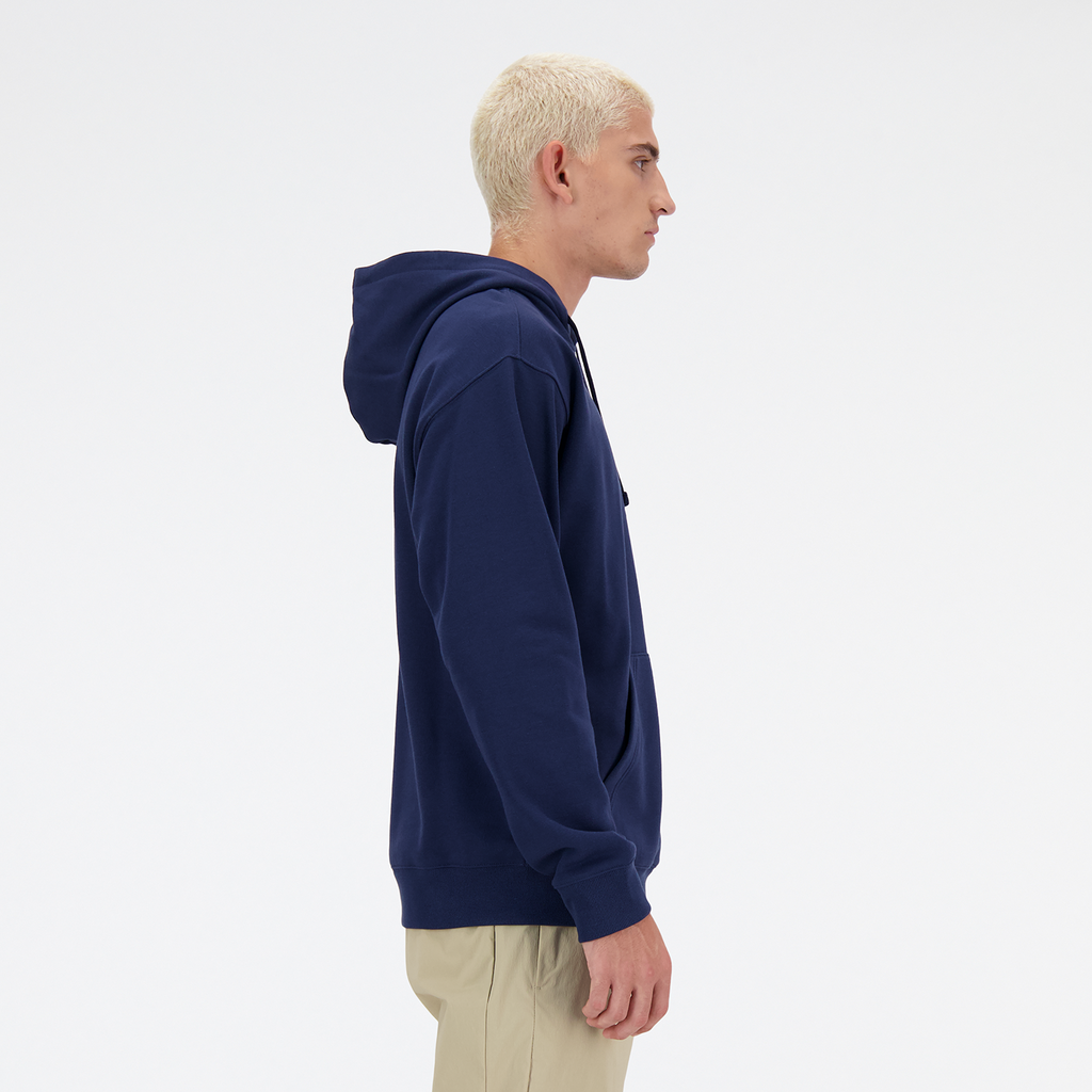 New Balance Sport Essentials Small Logo French Terry Hoodie in BLAU