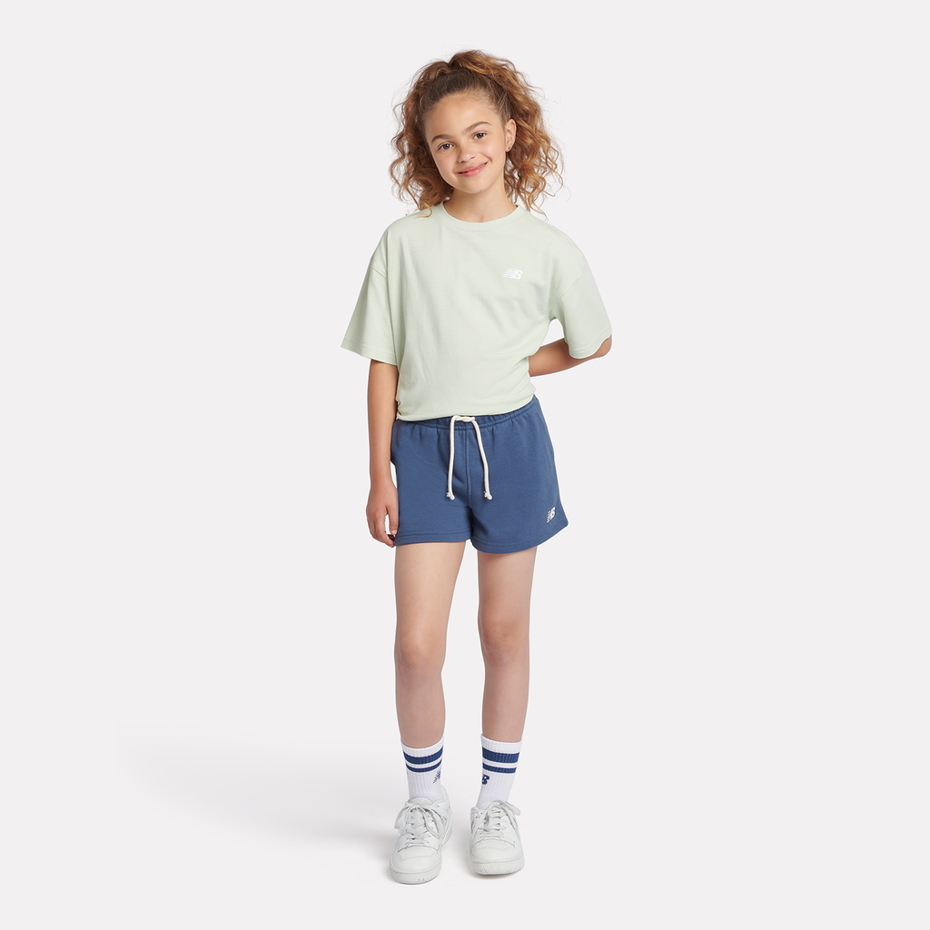 New Balance G New Balance French Terry Small Logo Short in BLAU