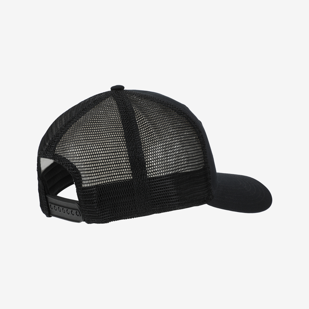 New Balance Stacked Patch Logo Trucker in SCHWARZ