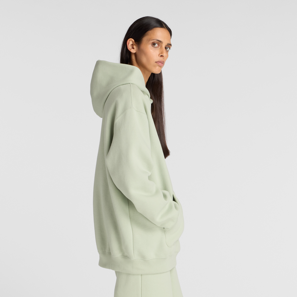 New Balance W Linear Heritage Fleece Long Hoodie in GRÜN