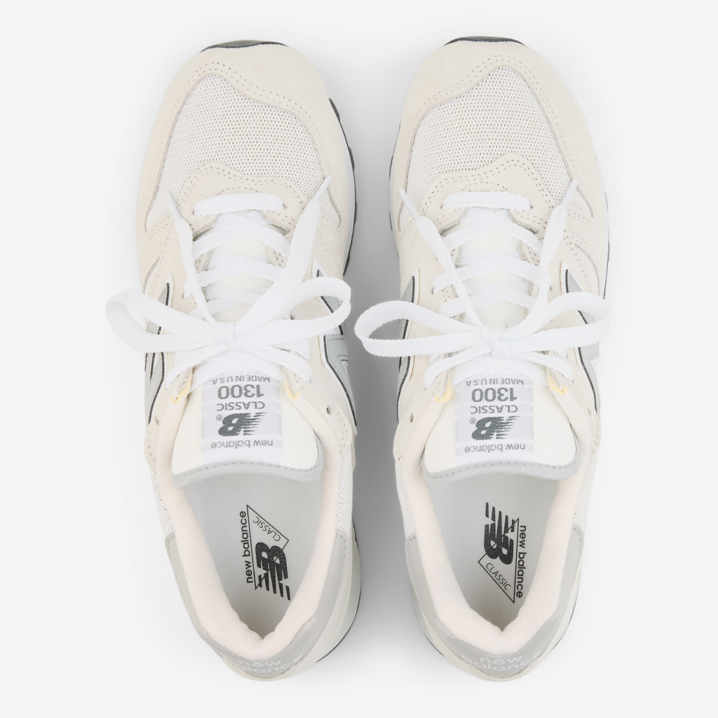 New Balance M 1300 Made in USA Core Freizeitschuhe in LEER