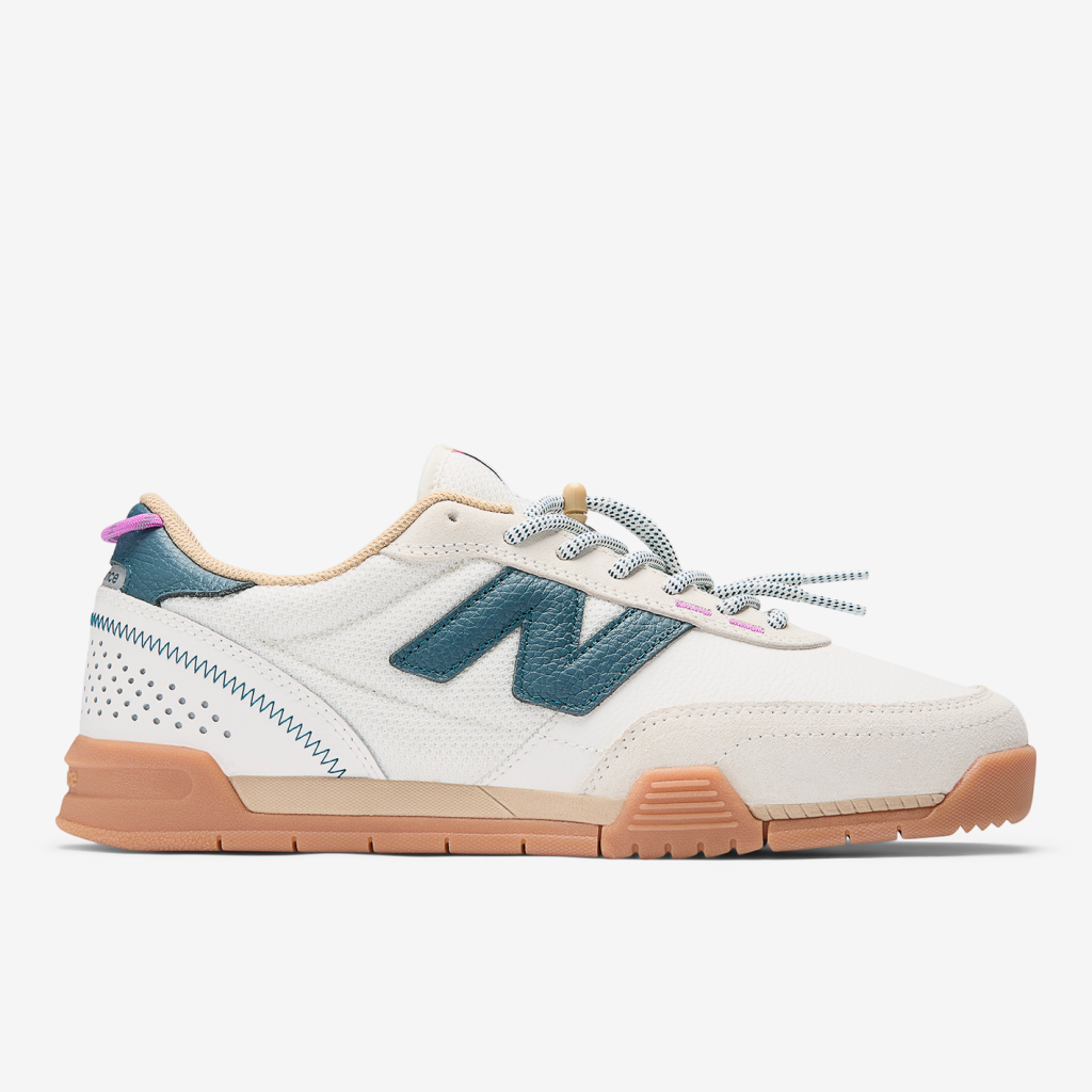 New Balance M Numeric 440 v2 Trail Low Skateboardschuhe in WEISS