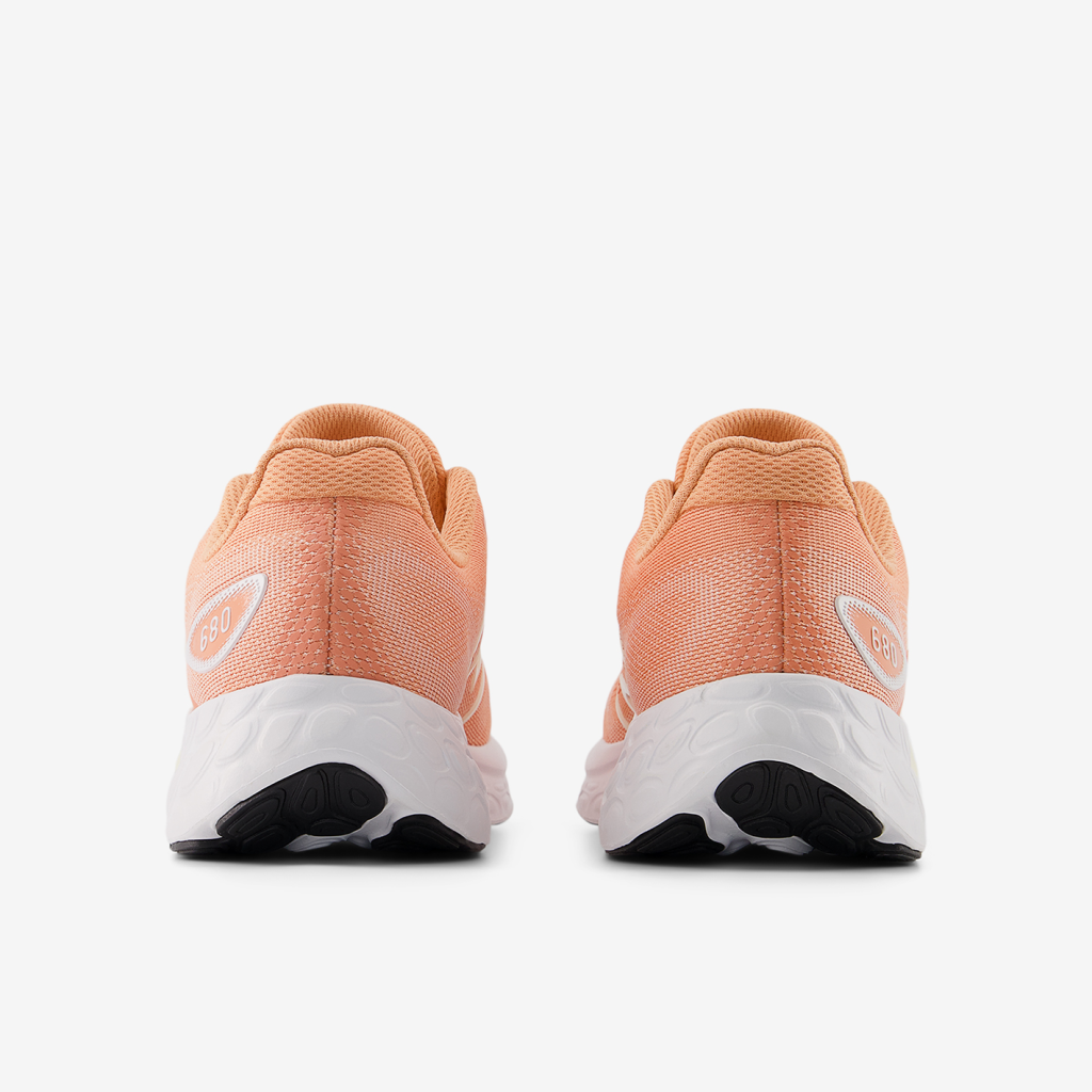 New Balance W 680 v8 Laufschuhe in ORANGE