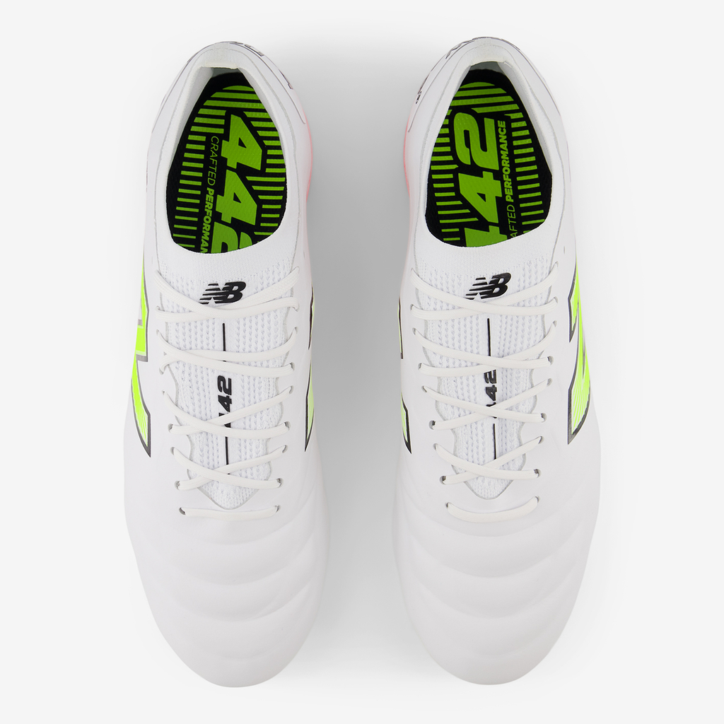 New Balance M 442 Elite FG Seasonal Nockenschuhe in WEISS