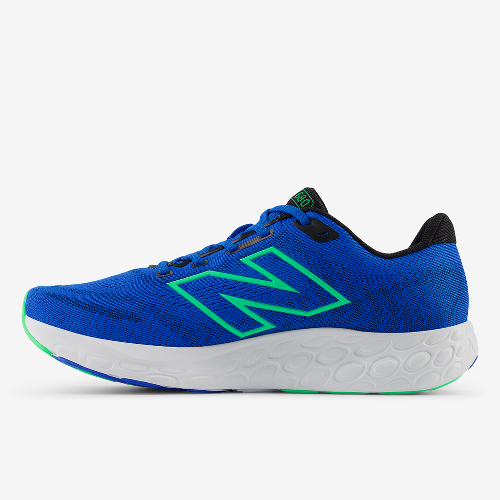 New Balance M 680 v8 Laufschuhe in BLAU