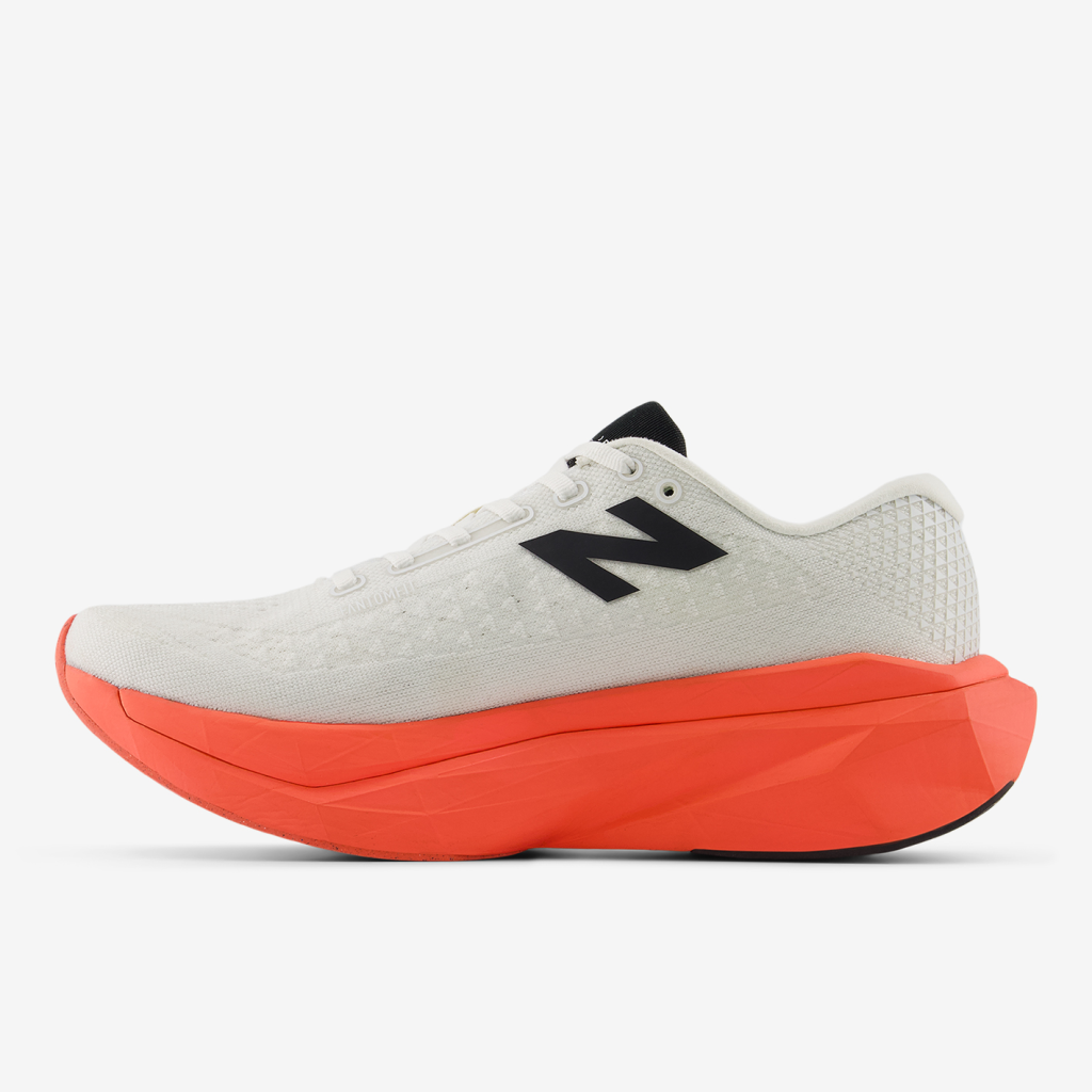 New Balance M SuperComp Trainer v4 Laufschuhe in ROT