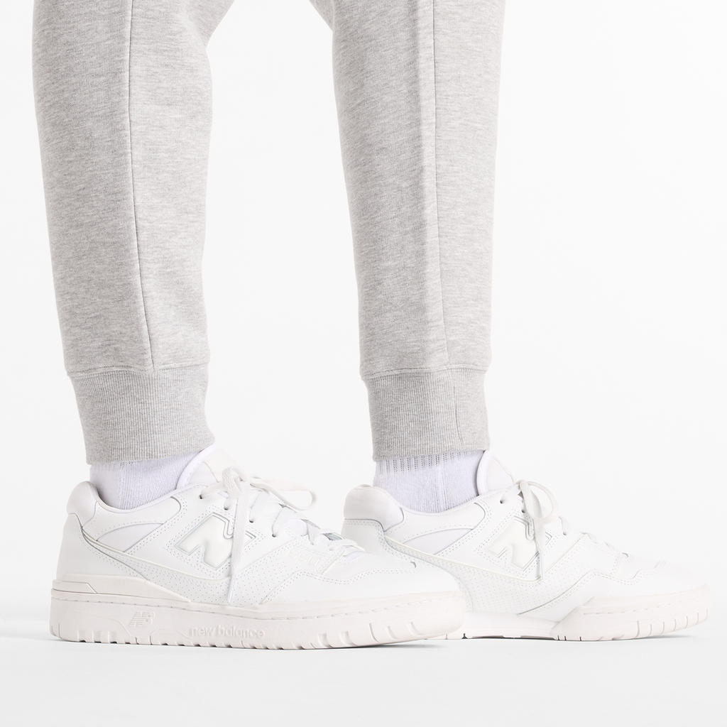 New Balance Sport Fleece Jogger in GRAU