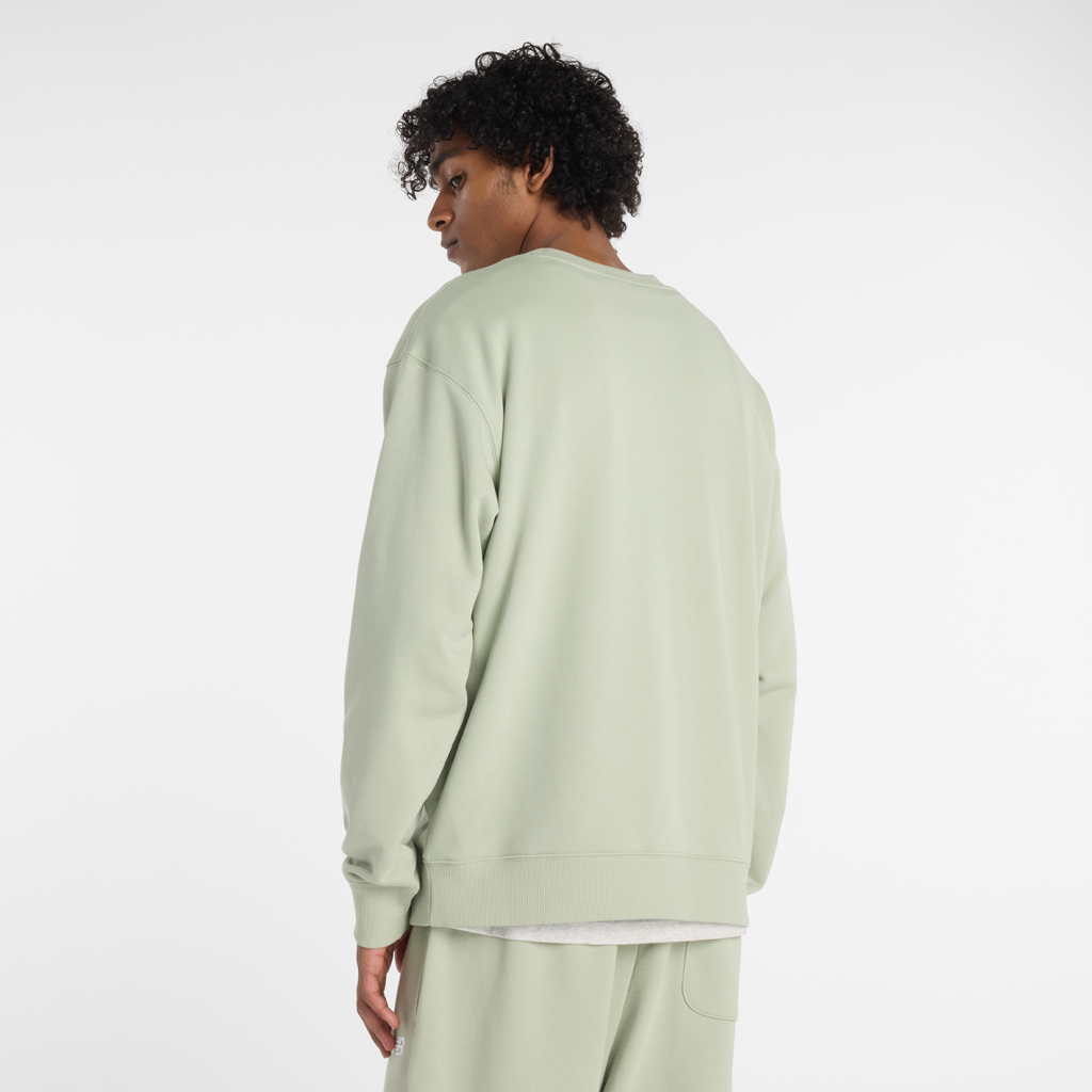 New Balance Sport Essentials Small Logo French Terry Crew in GRÜN