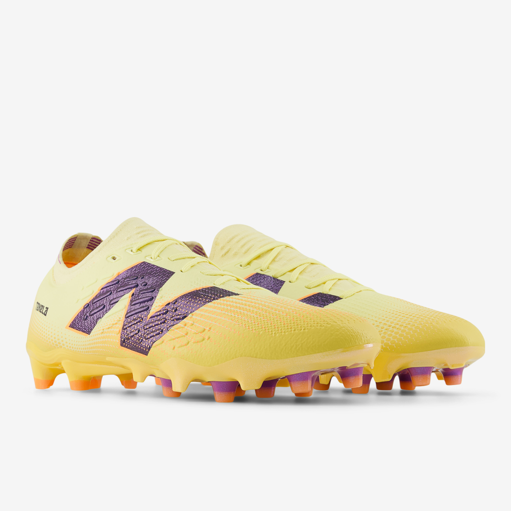 New Balance M Tekela Pro FG Seasonal Nockenschuhe in ORANGE