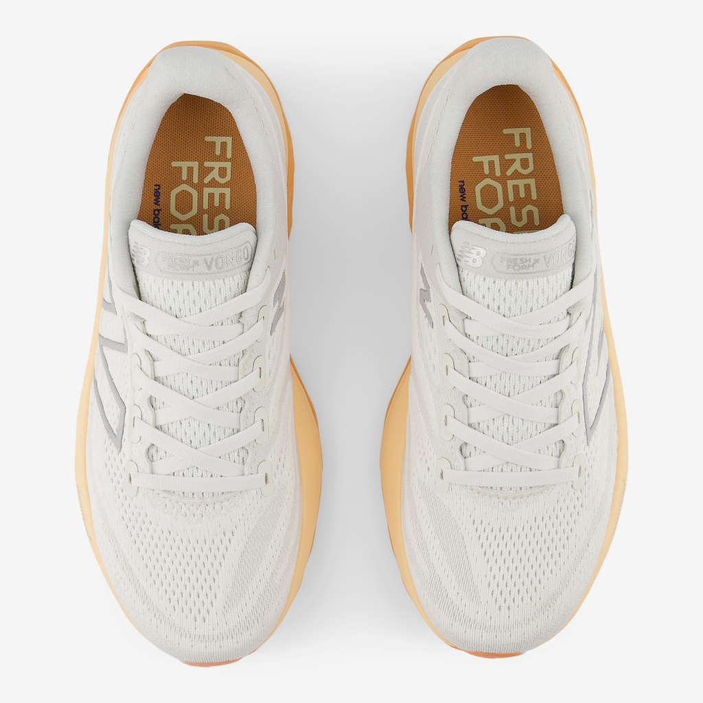 New Balance W Vongo v6 Laufschuhe in WEISS