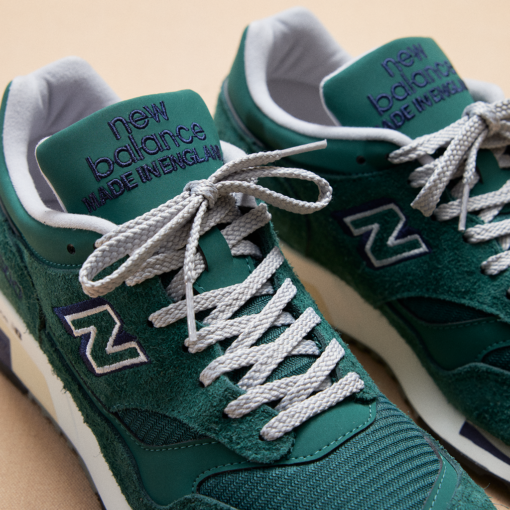 New Balance M 1500 Made in UK Freizeitschuhe in GRÜN