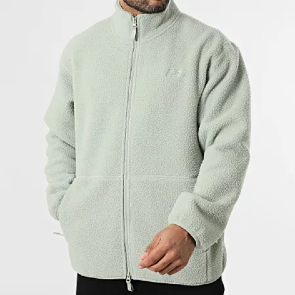 New Balance High Pile Jacket in GRÜN