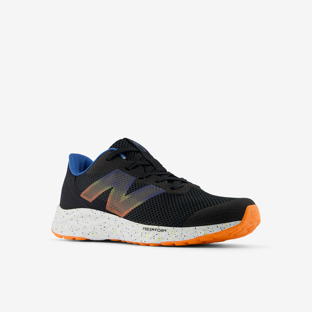 New Balance G Arishi v4 Laufschuhe in SCHWARZ