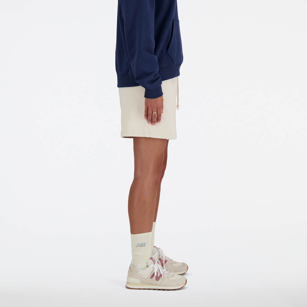 New Balance W NB Athletics French Terry Short in BEIGE
